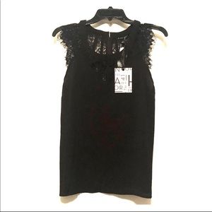 41 Hawthorn jarred lace detail cap-sleeve blouse